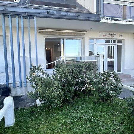 Les Tamaris Villa Крот Екстериор снимка